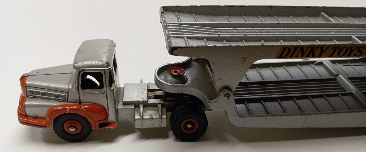 VINTAGE DINKY SUPER TOYS BOILOT PETOLAT 39A TRANSPORTEUR DE VOITURES M. ANCE