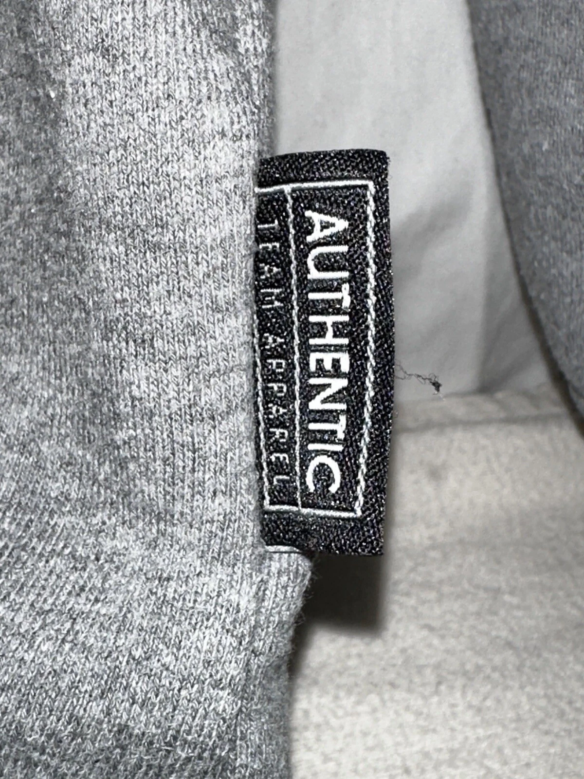 VETEMENTS Felpa con cappuccio vintage Nike Oklahoma autentica Team Apparel. Taglia XL. $80...obo