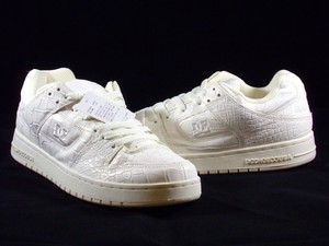 white gator shoes