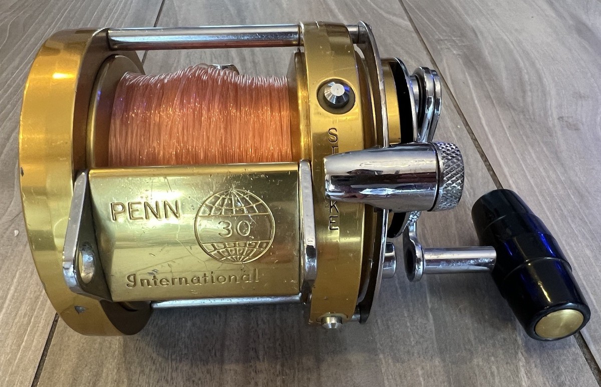 Vintage Penn International 30 Conventional Lever Drag Fishing Reel