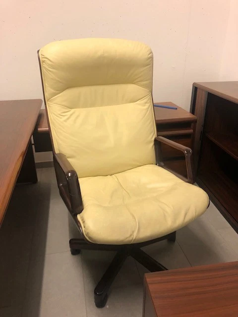 Büroeinrichtung, Schreibtisch, Schränke, etc Palisander, Neupreis war 17.000 SFr - Bild 3 von 4