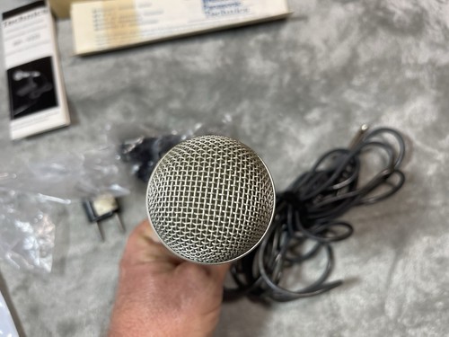 Micrófono Technics RP-V370 de colección. - Imagen 13 de 15