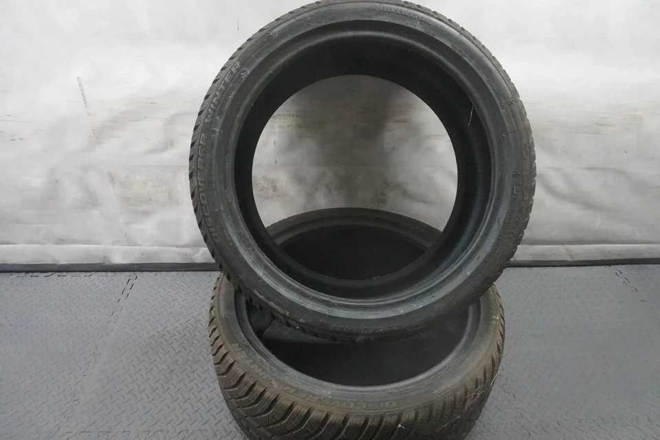 2x 295/35R21 107V Cooper Discoverer Winter Winterreifen 2017 6,5mm C809 - Bild 2 von 3