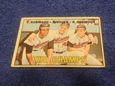 1967 Topps - Brooks Robinson, Frank Robinson, Hank Bauer #1 Frank Robinson, Hank