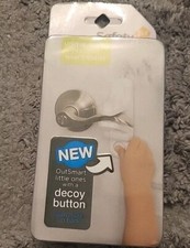 Safety 1st OutSmart Lever Locks With Decoy Button Fits Most Handles-New