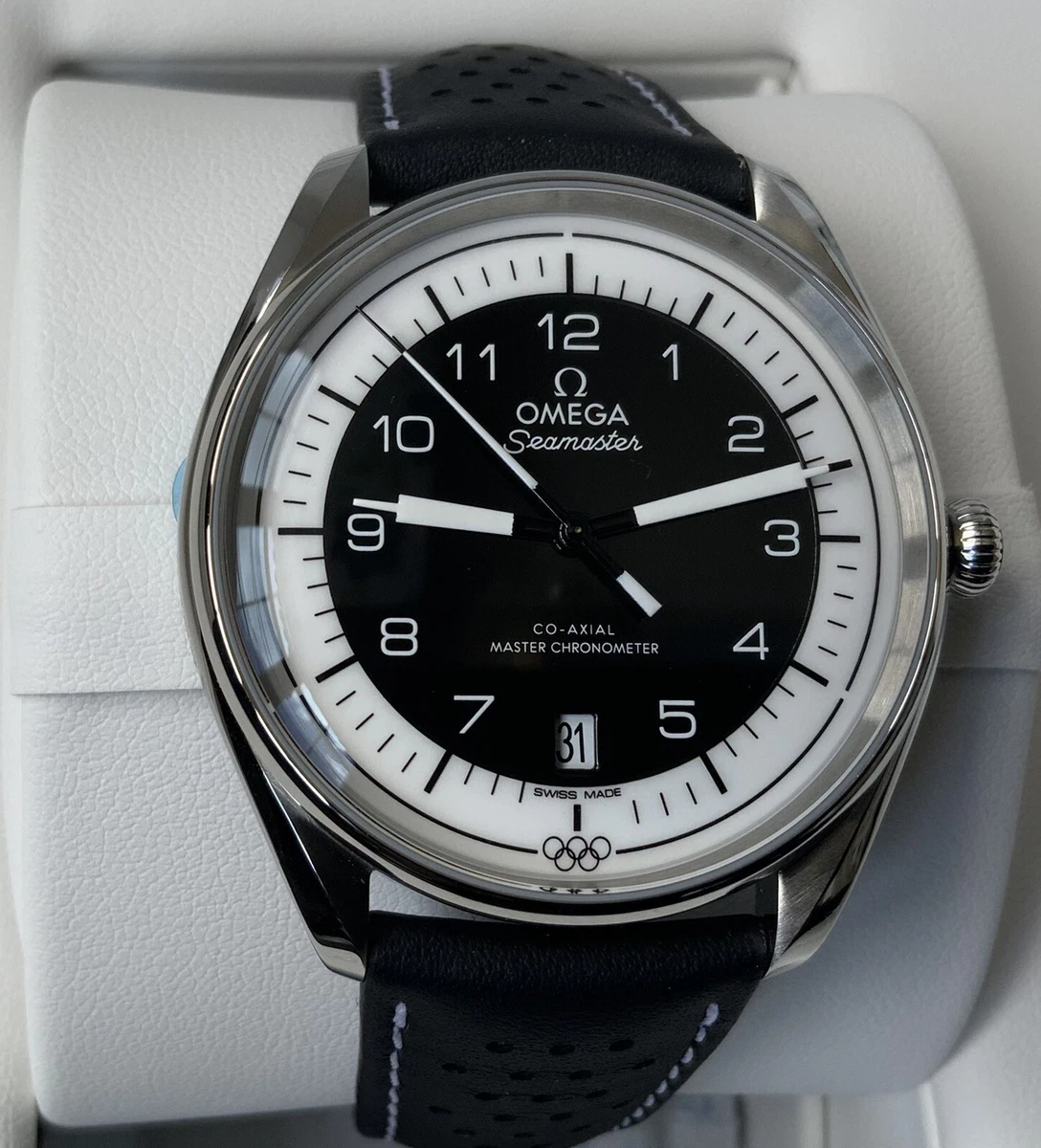 Master chronometer calibre 8800 cheap