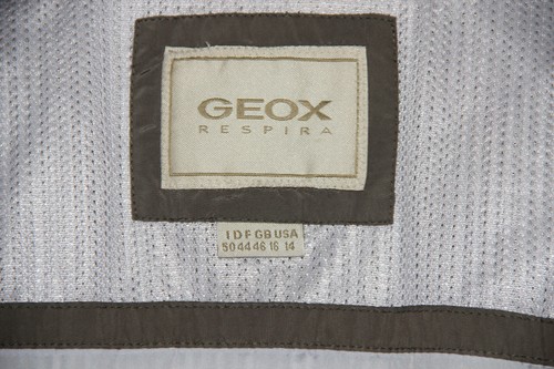 Leichte Frühjahrs-Jacke von GEOX respira Gr. 44 (42) olivgrün atmungsaktiv Topp - Bild 6 von 7