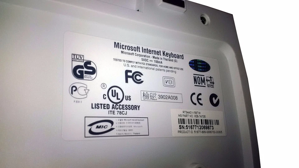 Microsoft Internet Keyboard (White/Grey) C19-00001 PS/2/USB w/ 10 Hot Keys New - Image 2 of 2