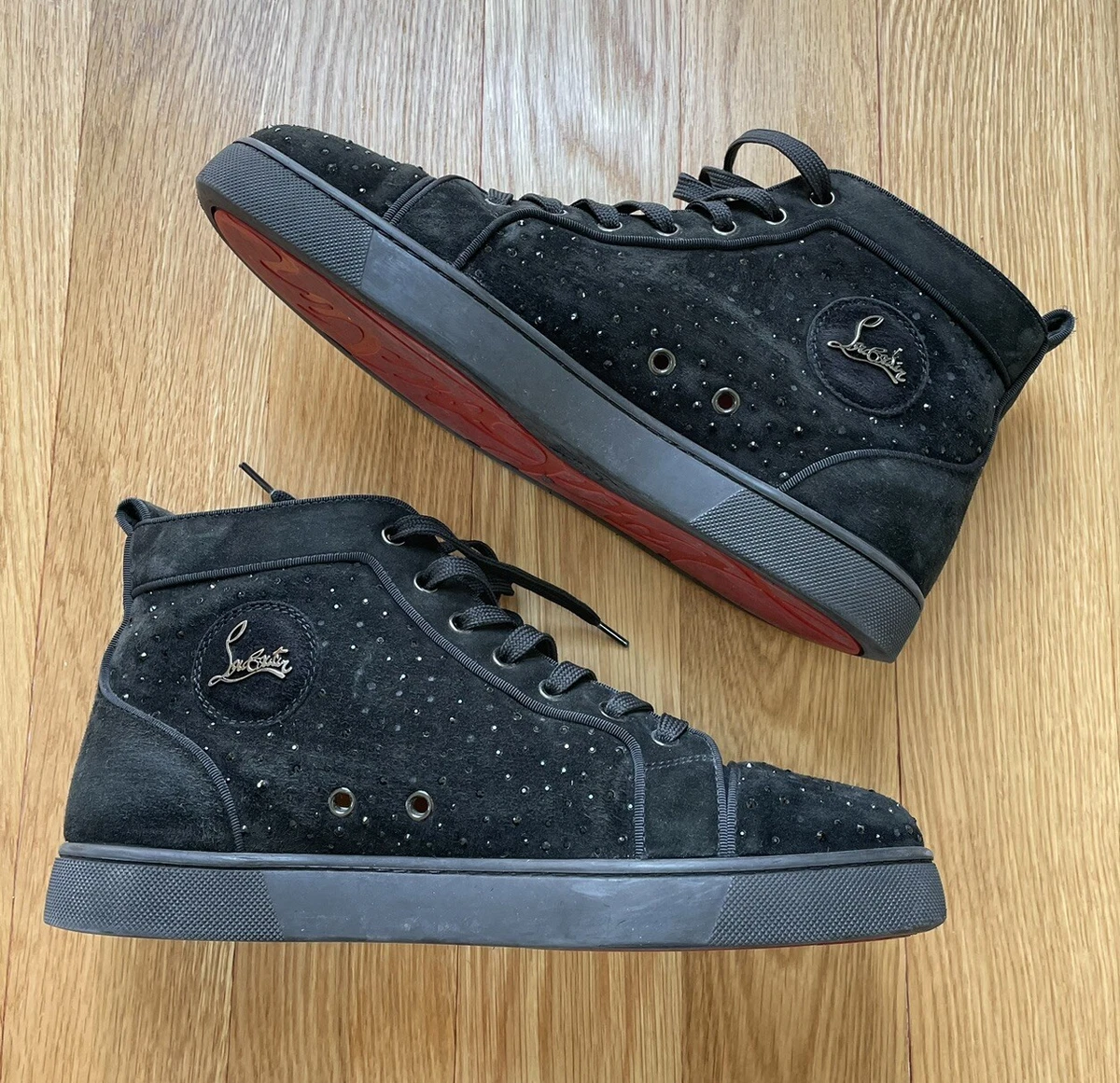 Preços baixos em Christian Louboutin Swarovski Indiana Masculino