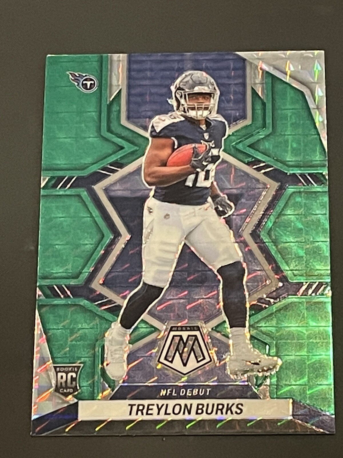 2022 Panini Mosaic Treylon Burks Tennessee Titans Green Mosaic Prizm #279 RC
