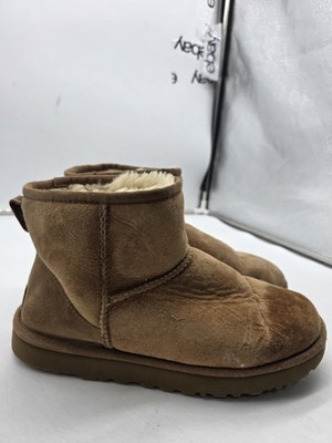 UGG Classic Mini Boots Womens Size 8 Chestnut Suede Sheepskin Ankle Winter Warm