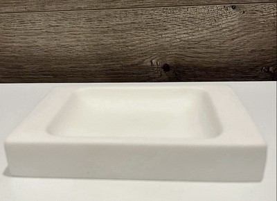RARE! Vintage Waterworks Cream Rectangular Resin Soap Dish