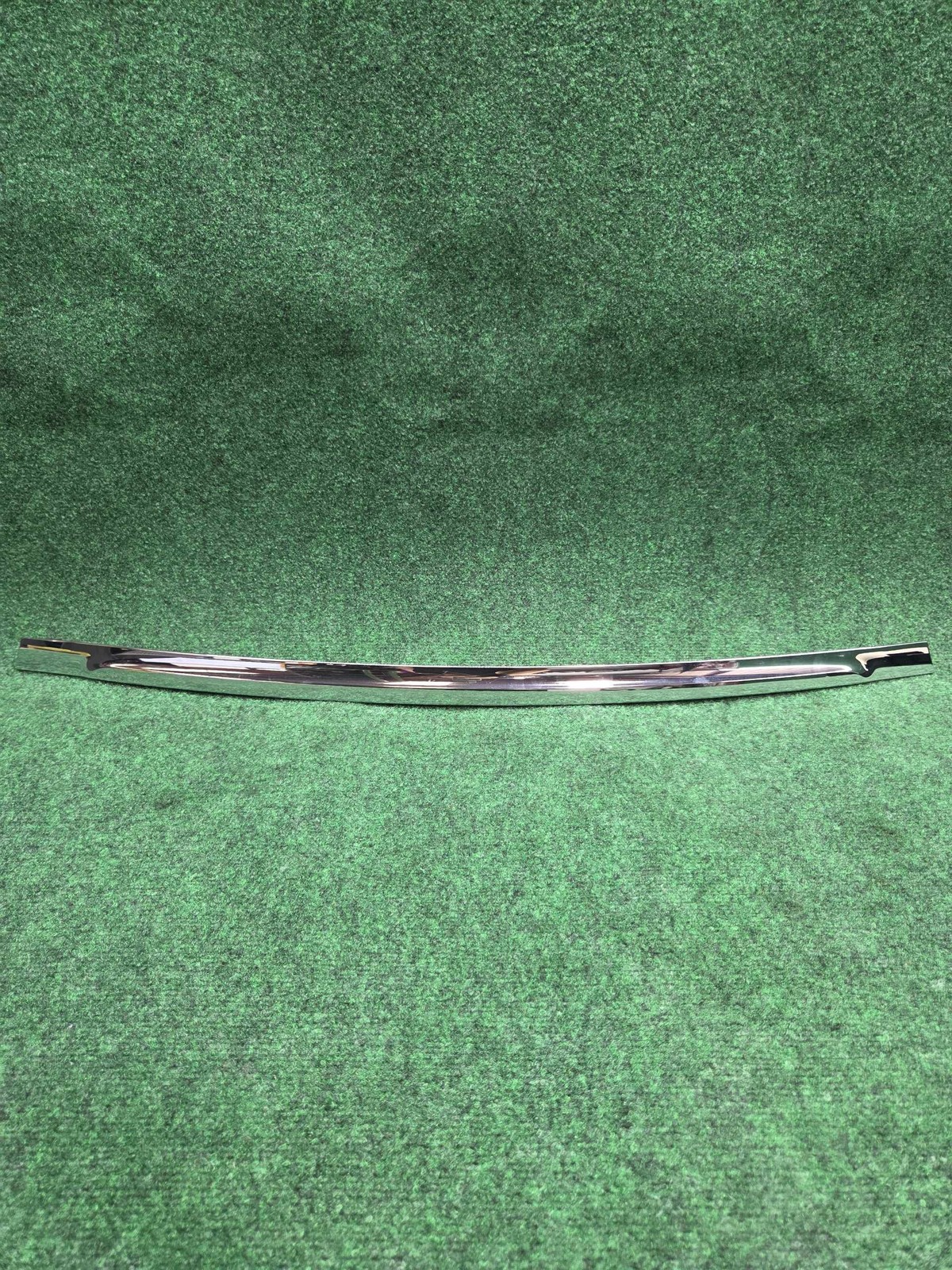 2015-2020 Mercedes Benz Gla 250 Rear Liftgate Chrome Moulding Oem A1567430082