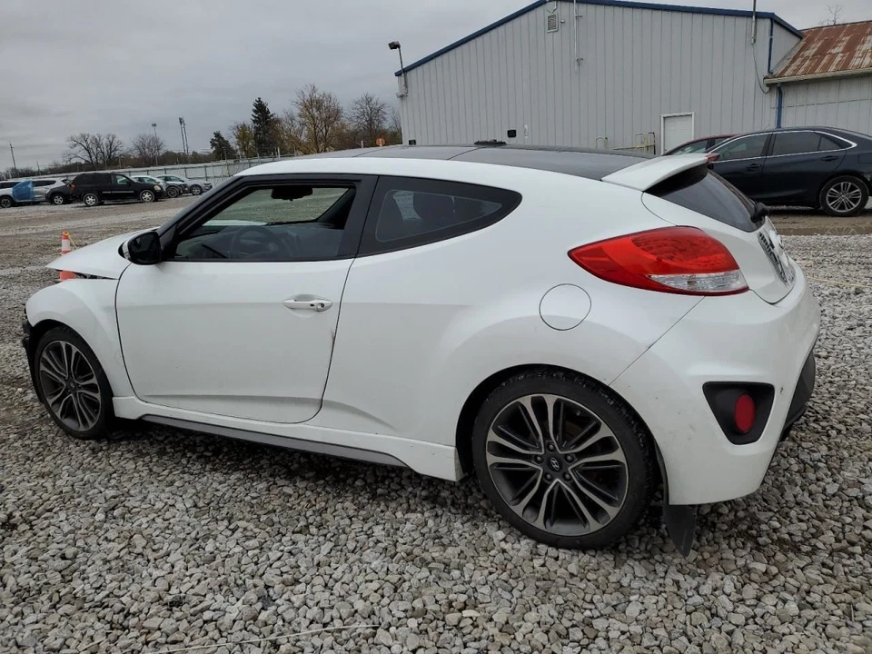 2016 Hyundai Veloster Manual Transmission 6 Speed Turbo FWD 103K Miles Foto 2 de 4