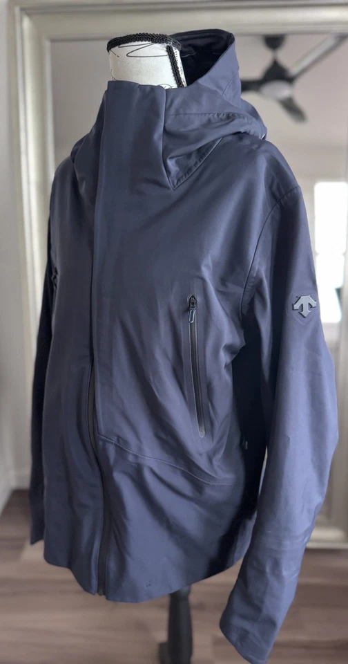 ALLTERRAIN BY DESCENTE STREAMLINE BOA SHELL GRAPHITE NAVY JACKET MENS SIZE L - Image 2 of 4