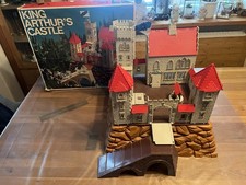 Vintage King Arthurs Castle BIG Jean Hoefler ...