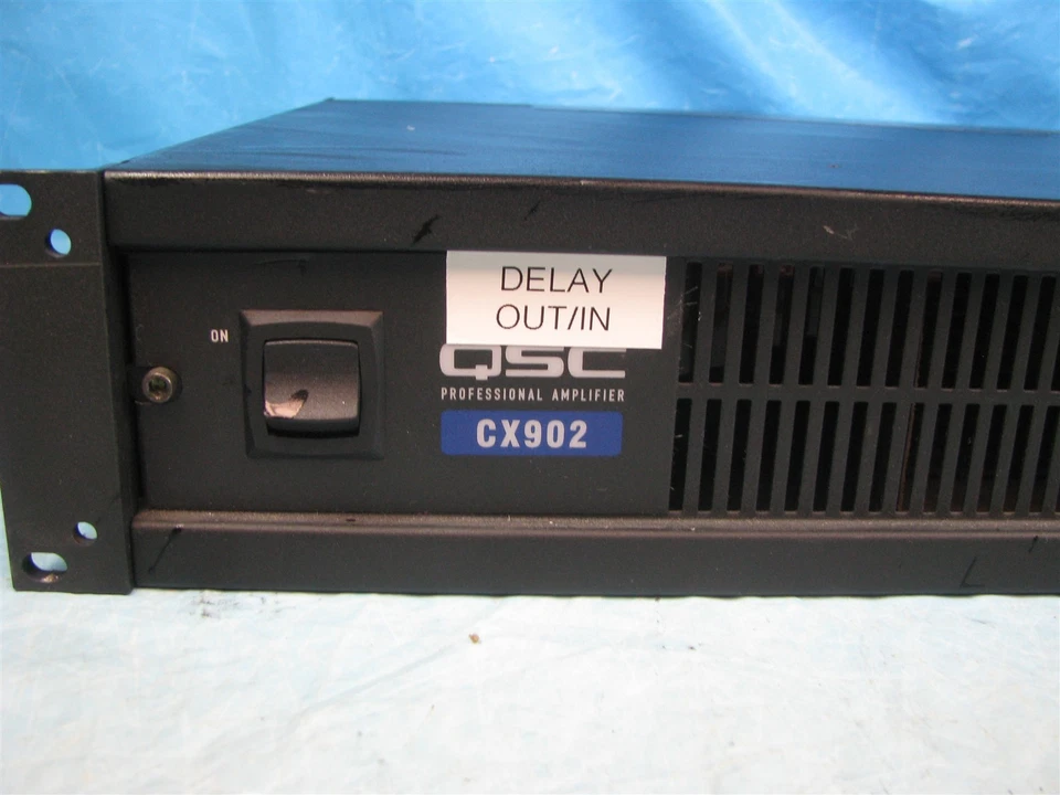 QSC Direct 120V 2-Channel 300W Rack-Mount Audio Amplifier CX902 - FREE SHIPPING - Image 2 of 4