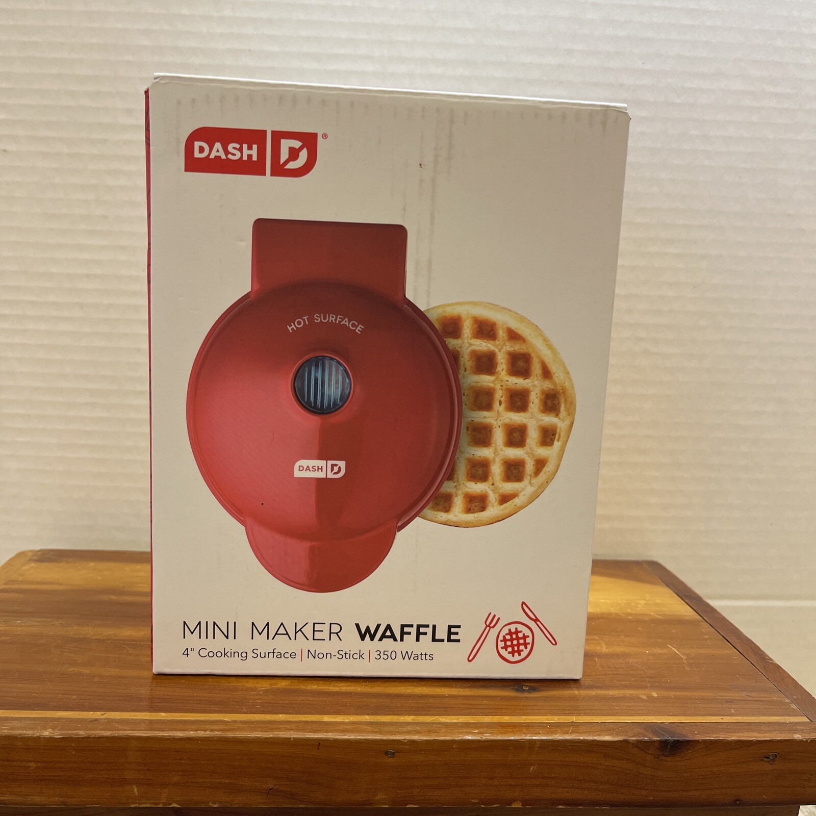 Dash Mini 4-Inch Nonstick Waffle Maker 350W Red Compact & Brand New-image