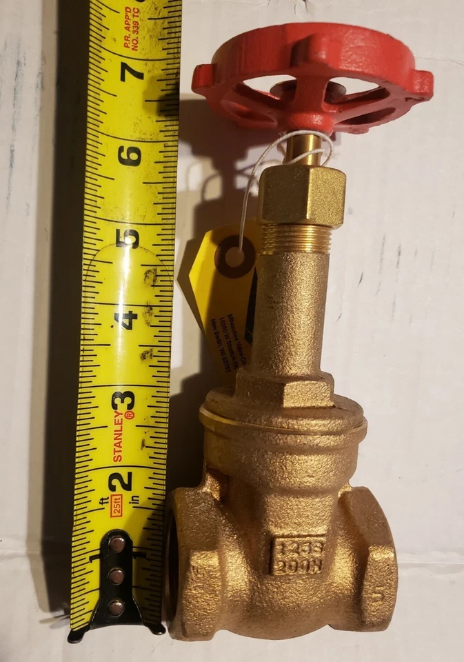 Milwaukee 1" Gate Threaded Valve Fig. 148 125 SWP 200 WOG - Image 3 of 4