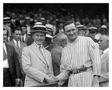 PRESIDENT CALVIN COOLIDGE AND WALTER JOHNSON SHAKING HANDS 8X10 B&W PHOTO