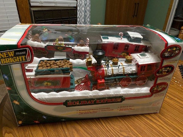 new bright holiday express train set