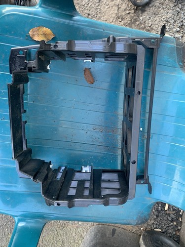 Einbaurahmen Mittelkonsole BMW E60 E61 LCI Funktionsträger Radio Navi 6976403