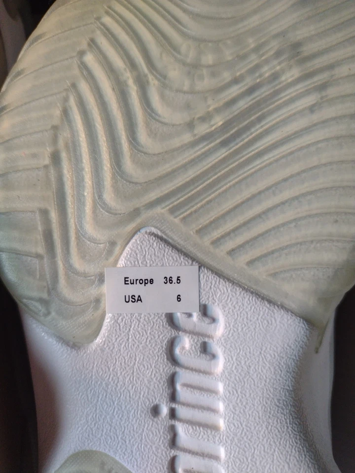 Prince Nuevo en Caja, Zapatillas Pickle Ball Talla 6. Bronceado. Foto 3 de 4