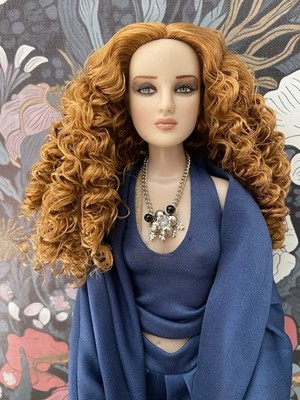 Robert Tonner - Antoinette "Simplicity" 16' dressed nude - LE300