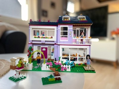 LEGO FRIENDS: Emmas Familienhaus (41095)