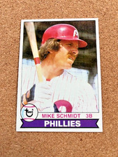 1979 Topps #610 Mike Schmidt  Small Print Mark on Reverse Near AB box