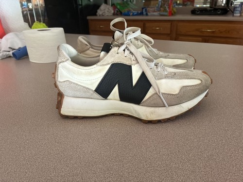 New Balance Women's 327 Running Sneakers