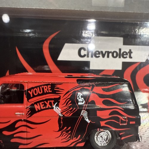 1/64 M2 HAULER 1973 CHEVROLET VAN G10 & 76 GMC SIERRA GRANDE & TRAILER RED/BLACK - Picture 16 of 16