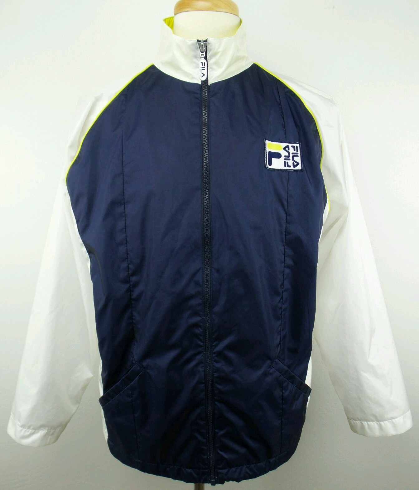 Giacca a vento tennis vintage anni 90 FILA nylon full zip taglia donna grande L