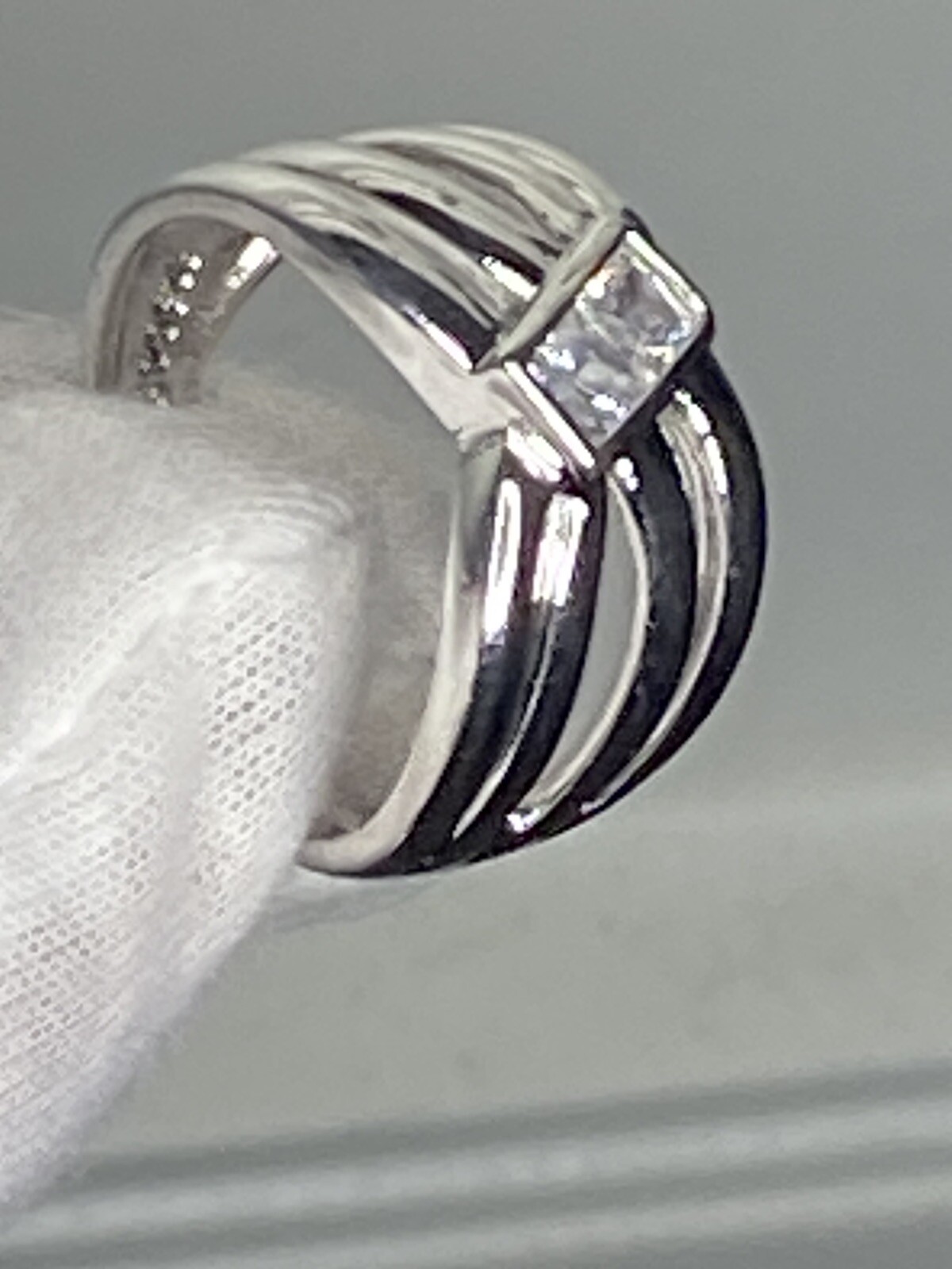 Ross Simons Sterling Silver Split Band Cubic Zorc… - image 9