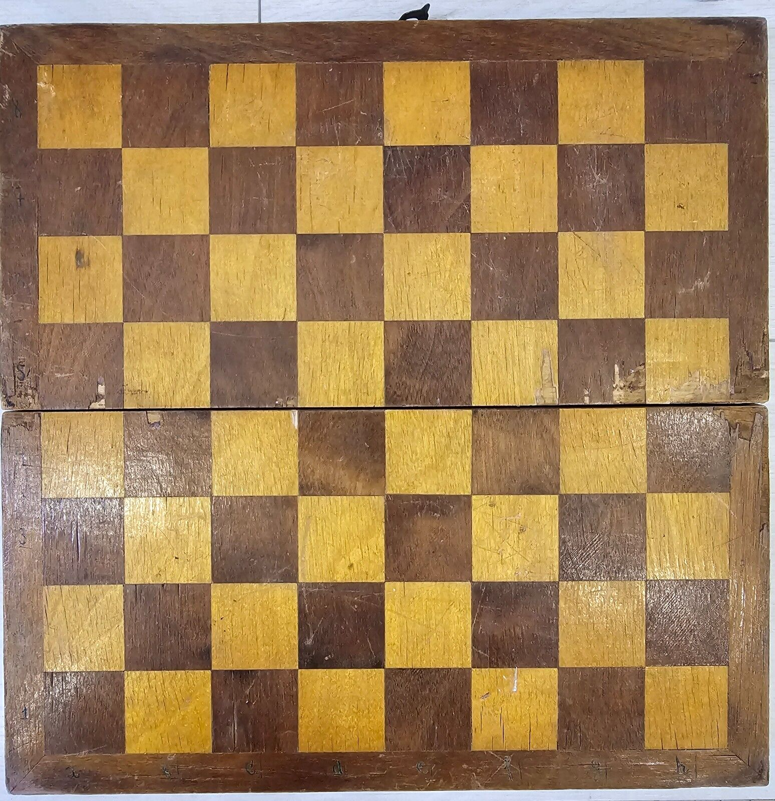 Foto 17 di 19