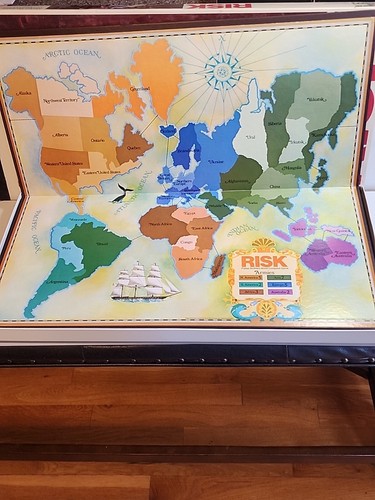 Risk Board Game The World Conquest Game Parker BrosVintage 1975 - 100% Complete - Picture 10 of 14