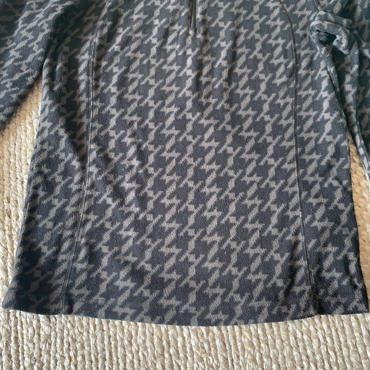 Columbia Gray Black Houndstooth Quarter Zip Fleece Top
