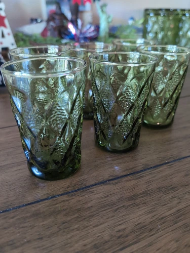 VTG Anchor Hocking Fire King  Kimberly Green Small Water/ Tea Tumblers Set 6
