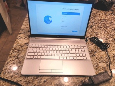 HP 15-dw3015cl T/S Laptop -- Intel Core i5-1135G7/ 12GB/ 1TB HDD/USED ITEM