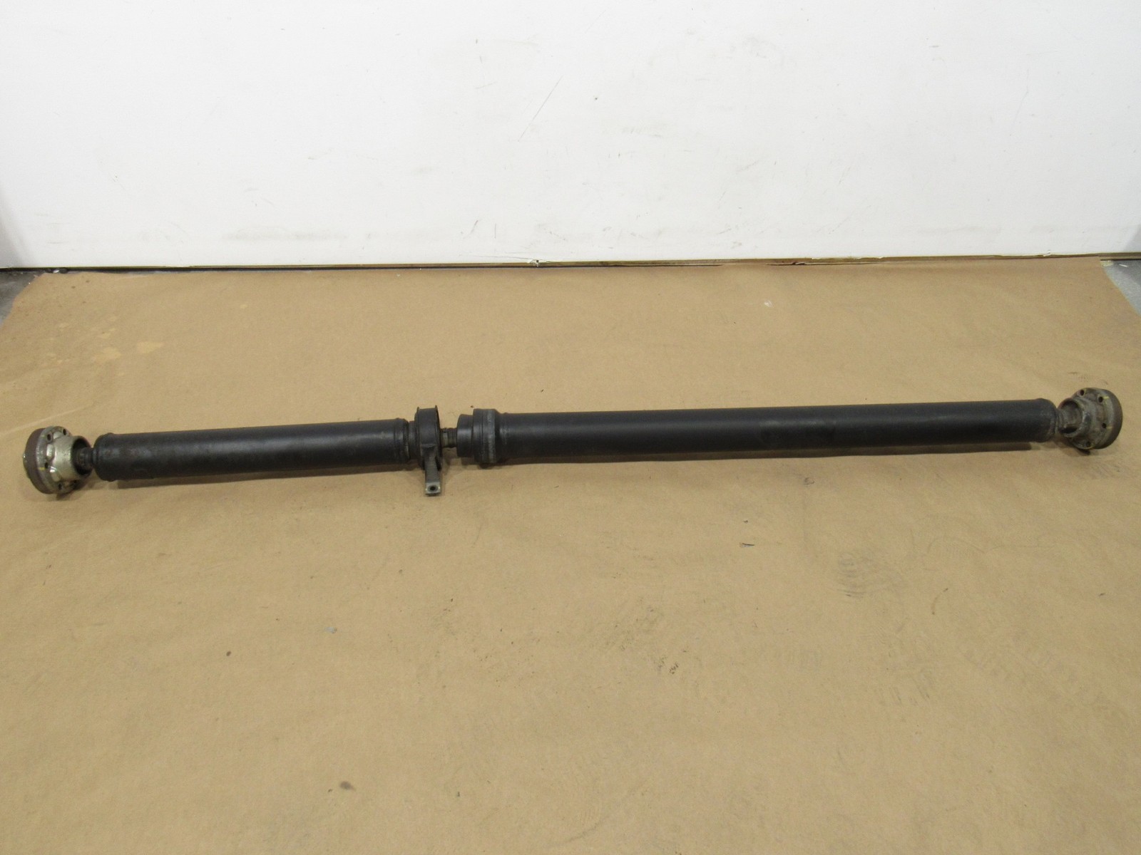 10-20 Bentley Mulsanne 2012 RWD Rear Prop Drive Shaft Driveshaft Y2