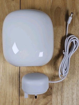 Google Nest Wifi Pro 6E Mesh Router Weiß G6ZUC Smart Home Single mit Strom