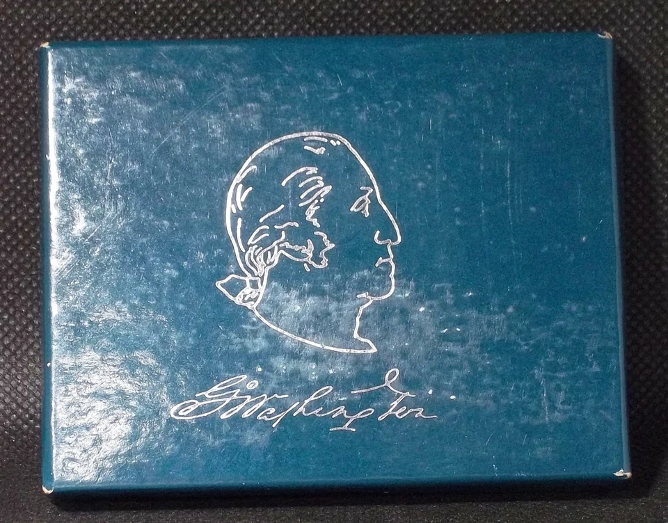 1982 D Unc George Washington Silver Half Dollar US Commemorative Box & COA #B - Image 3 of 3