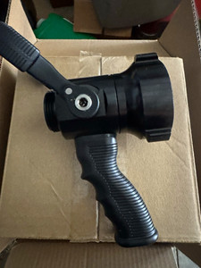TFT  2-1/2” shut off with pistol grip