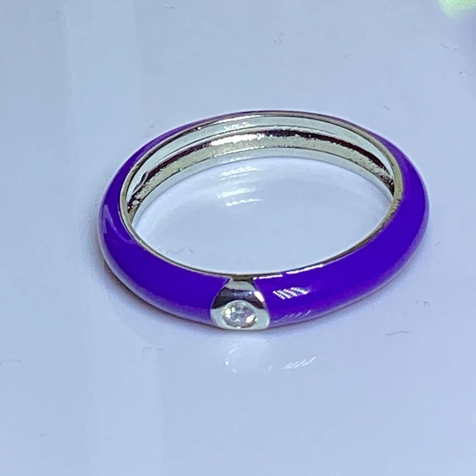 Chapado en plata de ley, nuevo elegante anillo esmaltado púrpura, tamaño 9,75 - 62 mm. Foto 2 de 4