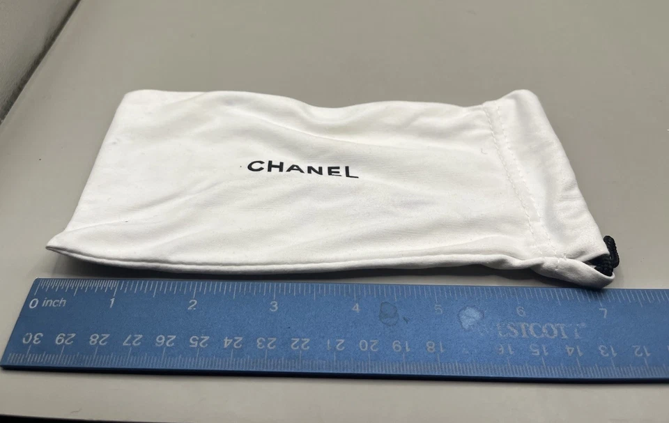 Chanel Blanco Suave Gafas de Sol Anteojos Bolsa Bolsa para el Polvo 7” x 4” Foto 4 de 4