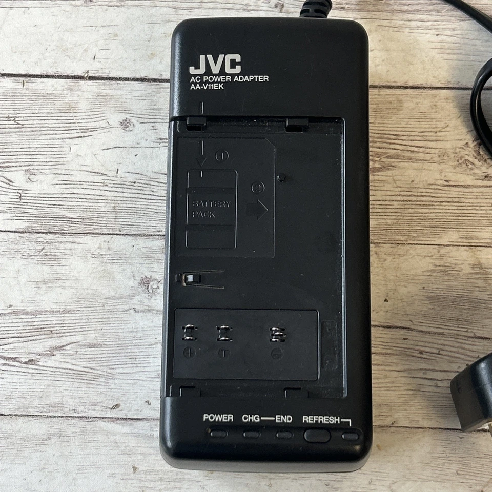 Genuine JVC Charger AA-V11EK For JVC BN-V12U Batteries - Image 2 of 4