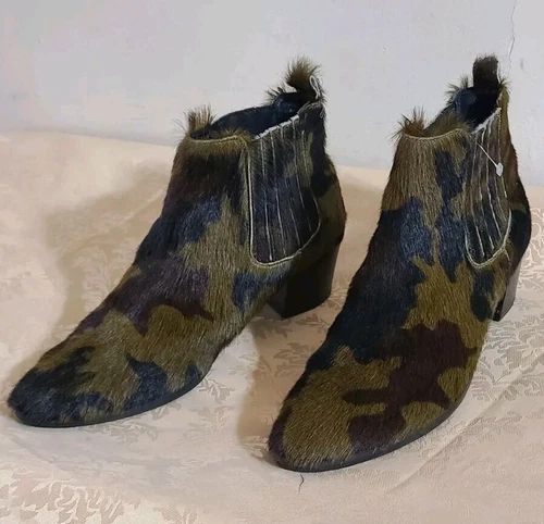 Modern Vice Handler Camo Calf Hair Chelsea Boot Unisex Size 39.5 