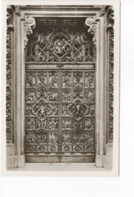 Original Photograph   1935 - Bronze door of the Cathedral - Milano Italy