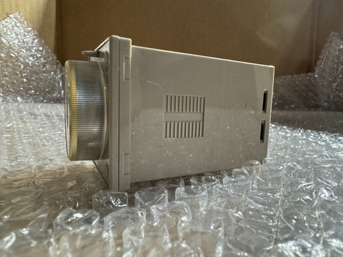 Omron H3BA Timer 0 Seconds to 1 Minute - 第 3/4 張圖片
