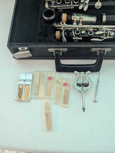 vintage 70's kenosha clarinet with case - Picture 7 of 14